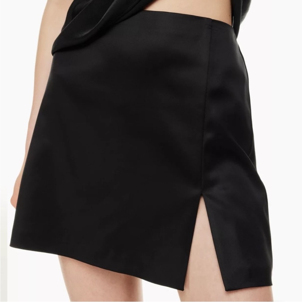 NWT Aritzia Sundeh Tatiana satin side-slit mini skirt